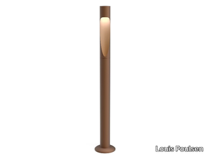 FLINDT GARDEN BOLLARD - LED Corten™ bollard light _ Louis Poulsen