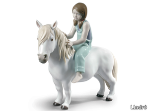 GIRL WITH PONY - Porcelain decorative object _ Lladró