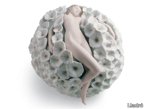 FLORAL DREAMS WOMAN - Porcelain decorative object _ Lladró