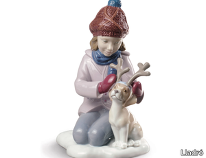 MY LITTLE REINDEER GIRL - Porcelain decorative object _ Lladró