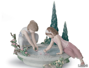 PETALS IN THE POND CHILDREN - Porcelain decorative object _ Lladró