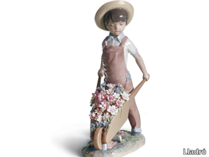 WHEELBARROW WITH FLOWERS BOY - Porcelain decorative object _ Lladró