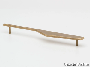 OUTLINE_C - Brass furniture handle _ Lo & Co Interiors