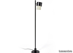 KAN P - LED adjustable metal floor lamp _ luxcambra