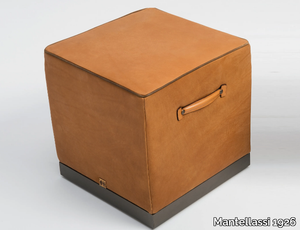 FEDRO - Square tanned leather pouf with castors _ Mantellassi 1926