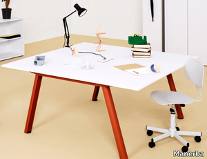 APOLLO - Workstation desk with cable management _ Manerba