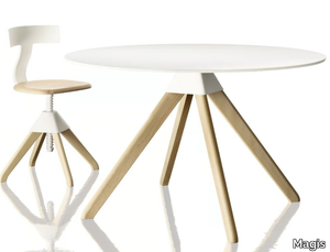 CUCKOO - Round beech table _ Magis