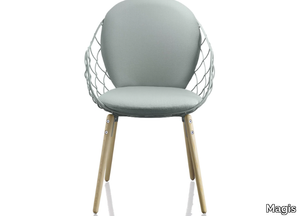 PIÑA - Steel and wood chair with armrests _ Magis