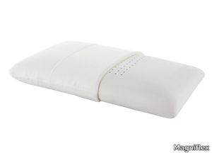 MEMOFORM SIMPLE - Rectangular Memoform pillow with removable cover _ Magniflex