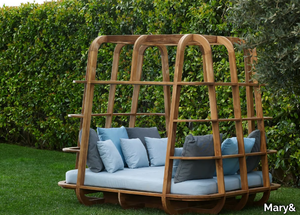 NEST - Teak garden bed _ Mary&