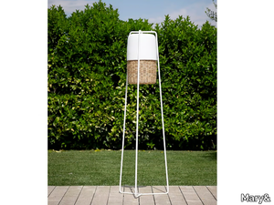 BOAT - Aluminium floor lamp _ Mary&