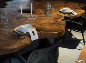 BUTTERLY - Solid wood dining table _ Mary&