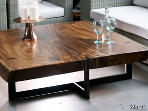 IOANNIS - Low square solid wood coffee table _ Mary&