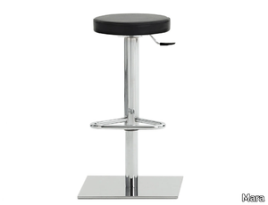 EASY - Stool height-adjustable with footrest _ Mara