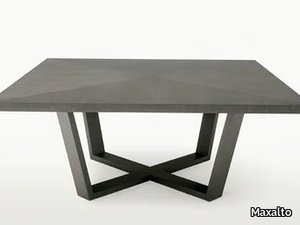 XILOS - Square wooden table _ Maxalto