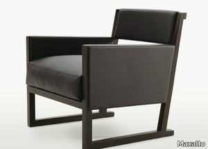 MUSA - Upholstered leather armchair with armrests _ Maxalto