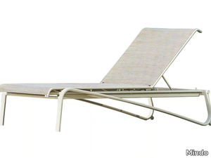 MINDO 105 - Recliner Batyline® sun lounger with castors _ Mindo