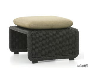 HALLEY OUTDOOR - Outdoor pouf _ Minotti