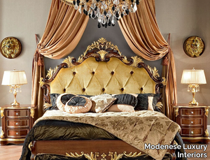 13201 - Double bed with high headboard with tufted headboard _ Modenese Luxury Interiors