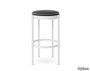 TRACE - Stainless steel garden stool with footrest _ Myface