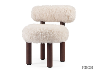 GROPIUS CS2 FLUFFY EDITION - Upholstered fake fur chair _ NOOM