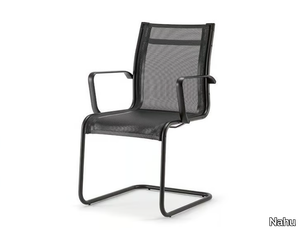 AALBORG AIR 03 BK - Cantilever mesh chair with armrests _ Nahu