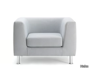 WAIT 01 - Armchair with armrests _ Nahu