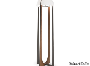 KENDO - Wooden and metal floor lamp _ Natuzzi Italia