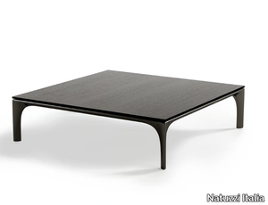 SKYLINE - Low square coffee table _ Natuzzi Italia