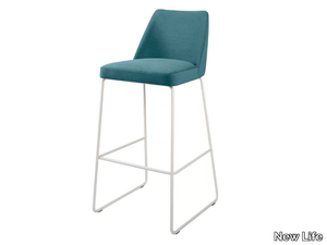 AMA SG01 - Sled base fabric stool with footrest and metal base _ New Life