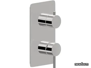 67693E - Shower tap _ newform