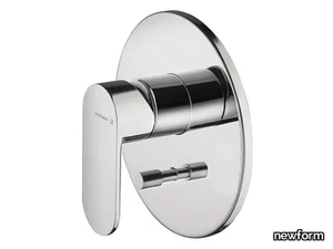 EXTRO - Single handle Recessed shower mixer _ newform