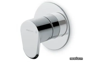 NIO - Wall-mounted remote control tap _ newform