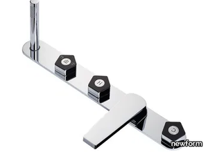 PARK LIMITED EDITION - Deck mounted 5 hole bathtub tap with plate _ newform