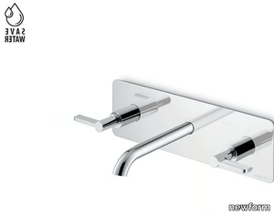 BLINK CHIC 71021E / 71121E - 3 hole wall-mounted washbasin tap with plate _ newform