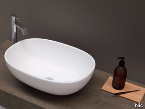 MILK - Countertop ceramic washbasin _ Nic