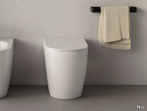 PIN - Floor mounted ceramic toilet _ Nic