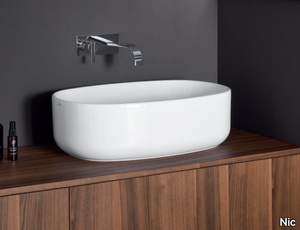 SEMPLICE - Countertop oval ceramic washbasin _ Nic