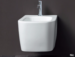 SEMPLICE - Wall-hung ceramic bidet _ Nic