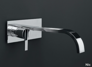 SOLO - Wall-mounted single handle washbasin mixer _ Nic