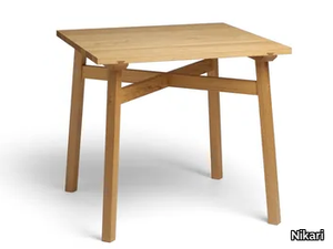 ARKIPELAGO KVTP1 - Square oak garden table _ Nikari