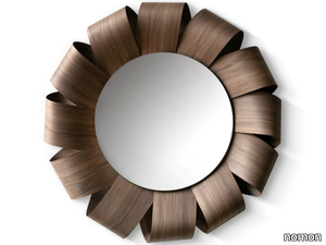 BRISA - Round wall-mounted walnut mirror _ nomon