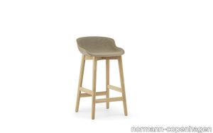 Hyg Barstool 65 cm Front Upholstery Oak Sand/Synergy