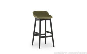 Hyg Barstool 75 cm Front Upholstery Black Oak Olive/Synergy