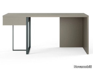 DESK - Writing desk with drawers _ Novamobili