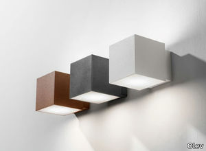 UP&DOWN - LED outdoor wall lamp _ Olev