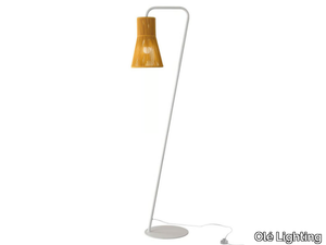 KORA - Lámpara de pie LED en cuerda y metal _ Olé Lighting