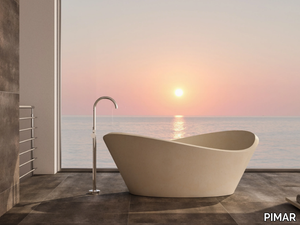 LIBECCIO - Freestanding oval lecce stone bathtub _ PIMAR