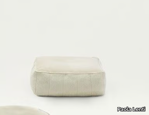 PLAY - Square fabric pouf with removable lining _ Paola Lenti