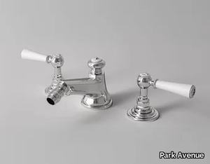 ASTAIRE - 3 hole countertop bidet tap with individual rosettes _ Park Avenue